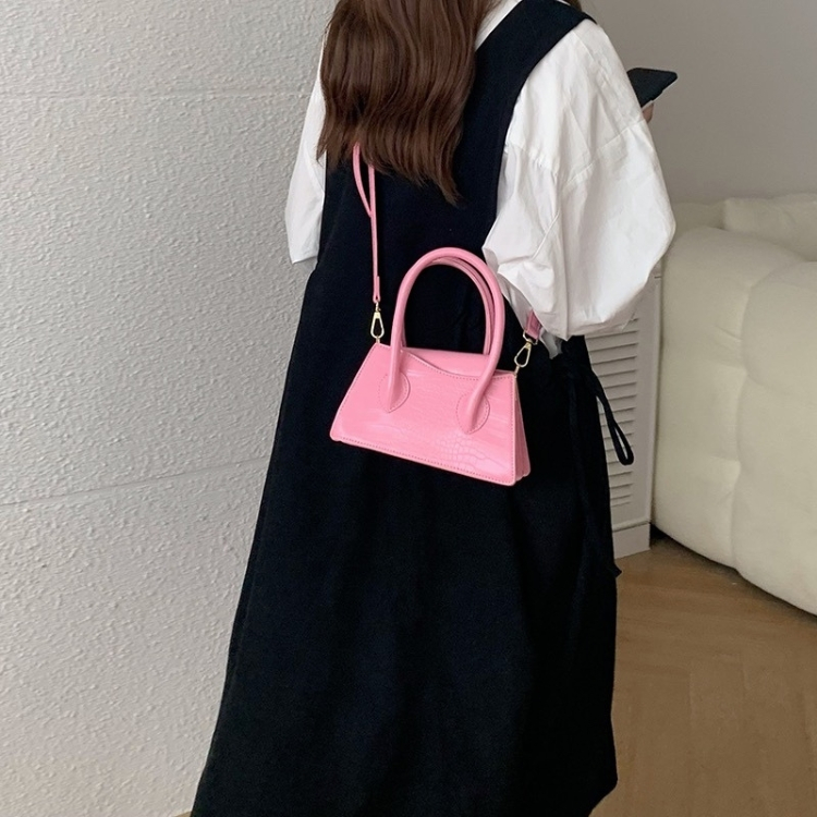 Túi xách màu hồng đeo chéo hình vuông nhỏ phong cách Hàn Quốc đơn giản