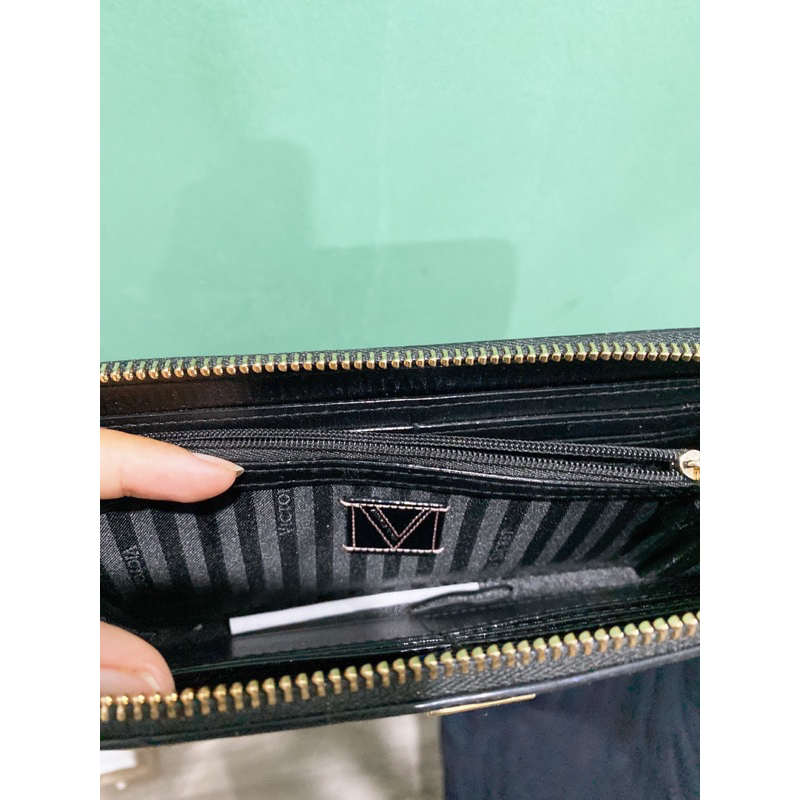 Pass ví cầm tay da thật, Vitoria secret