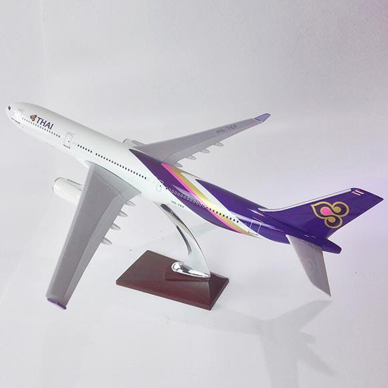 Mô hình máy bay B747 Thai Airways 47cm