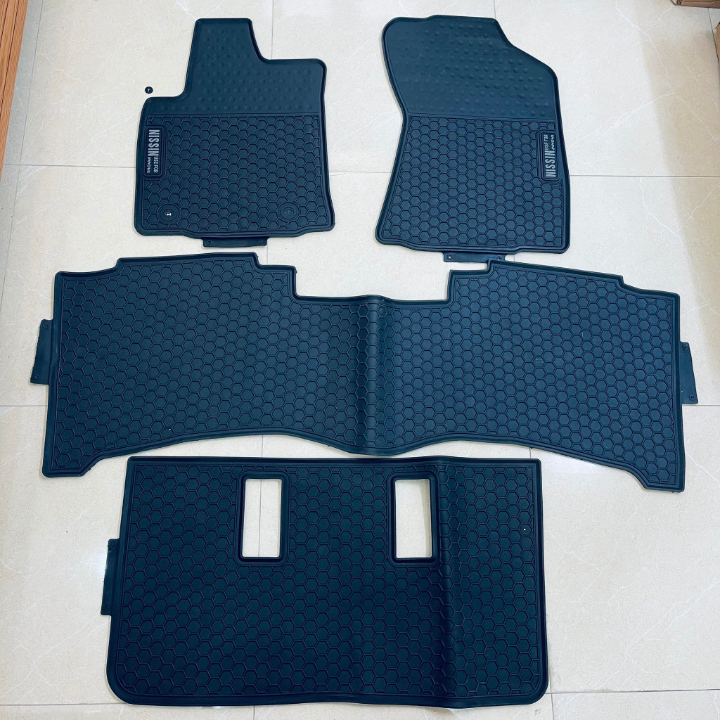 Thảm Lót Sàn Xe Toyota Innova Thương Hiệu NISSIN Cao Cấp, Thảm Lót Sàn Cao Su Không Mùi, Không Thấm Nước, Dễ Dọn Rửa | BigBuy360 - bigbuy360.vn