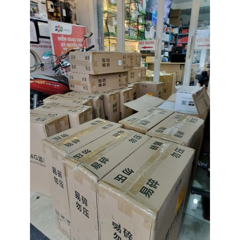 Tấm Pin Năng Lượng Mặt Trời 12V20AH 40W cho camera năng lượng mặt trời sim 4g  bộ pin năng lượng cho camera