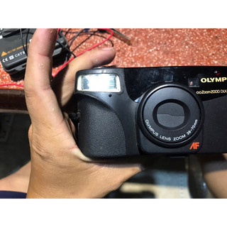 xác máy ảnh cổ OLYMPUS