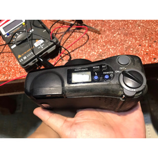 xác máy ảnh cổ OLYMPUS