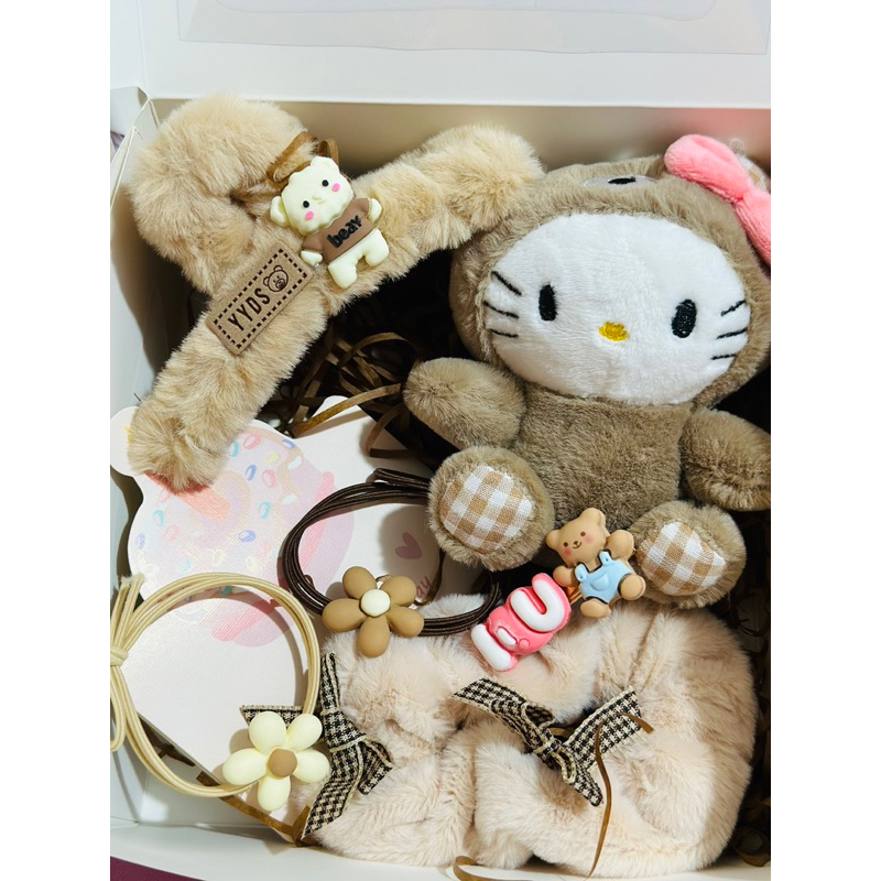 Hộp quà, Set quà siêu cute dễ thương được decor sẵn để làm quà tặng
