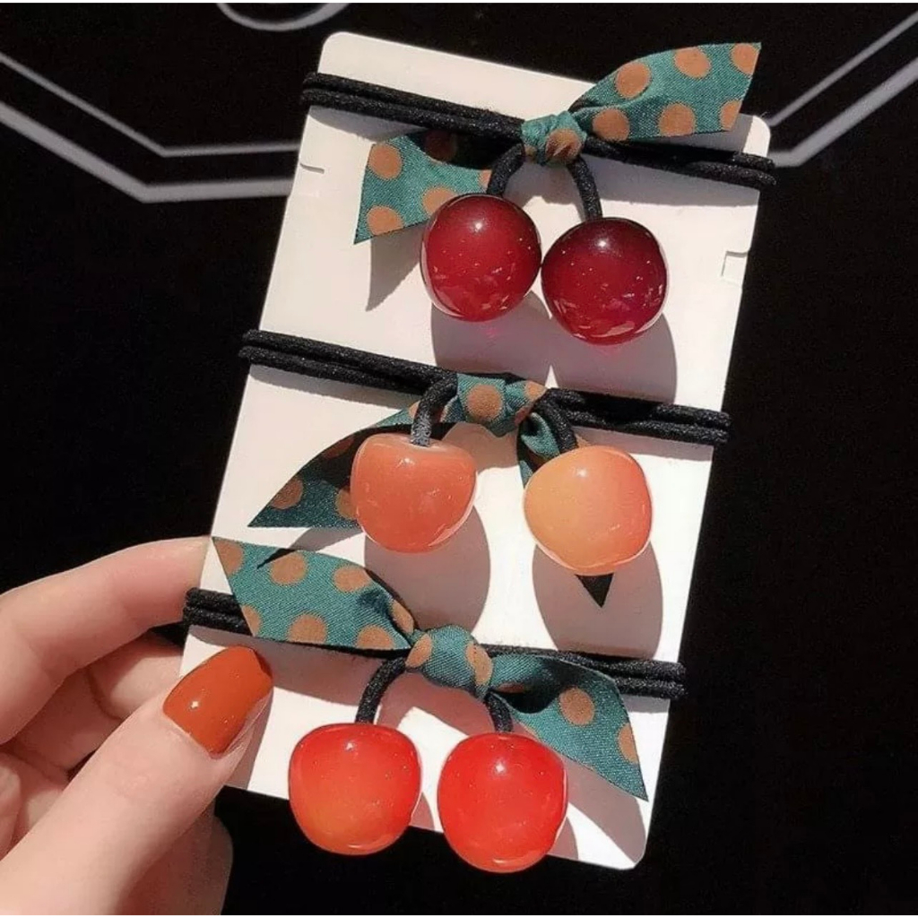 Cột tóc cherry phong cách Hàn Quốc