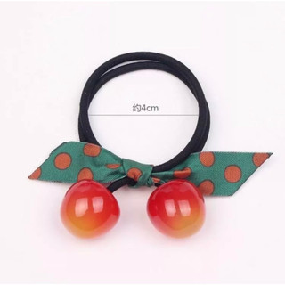 Cột tóc cherry phong cách Hàn Quốc