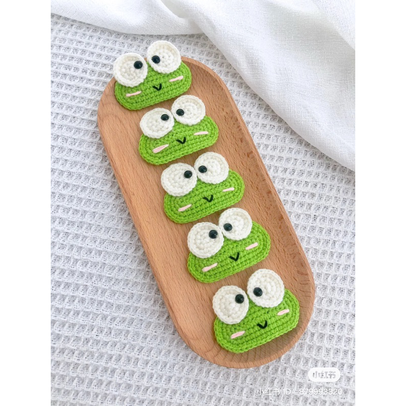 Kẹp tóc len ếch xanh Handmade