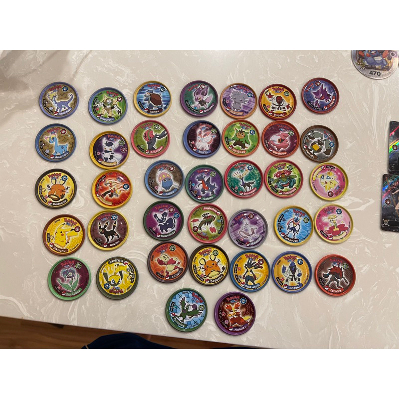 37 thẻ pokemon đời đầu toonies