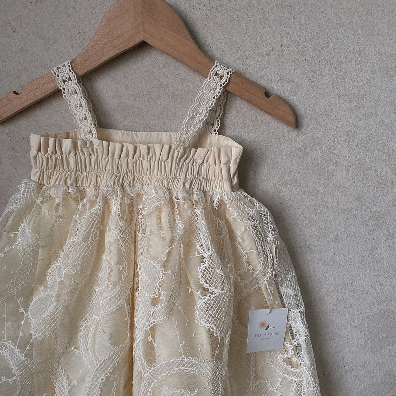 Váy ren cao cấp công chúa em bé Tiệm Su Kids