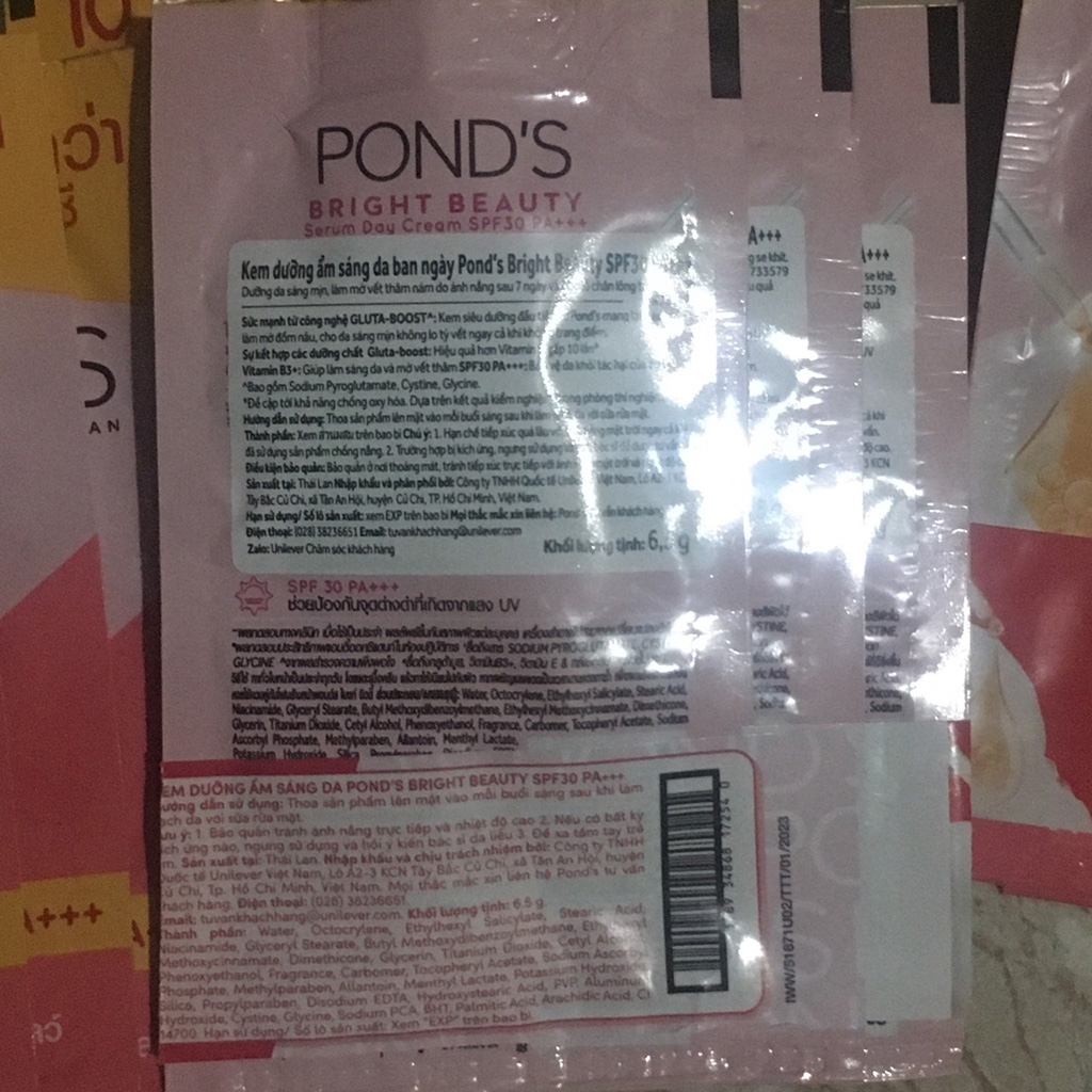5 Gói kem dưỡng ẩm sáng da ban ngày Pond's Bright Beauty SPF30PA++- Hàng tặng 6.5g