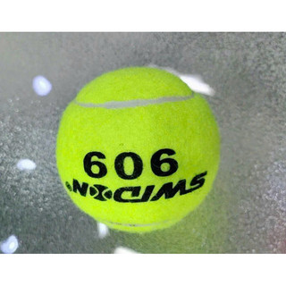 Banh lông, banh tennis, quần vợt - 1 trái
