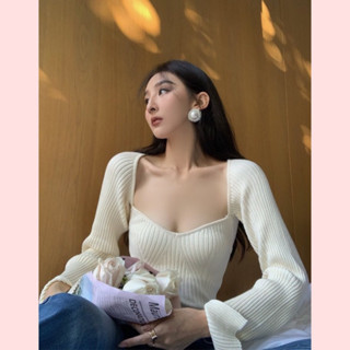 (SẴN BE-ĐEN-ĐỎ) ÁO LEN NỮ CỔ VUÔNG DÀI TAY ULZZANG Áo Dệt Kim Tay Dài Cổ Vuông Màu Sắc Đơn Giản Thời Trang Quyến Rũ Nữ