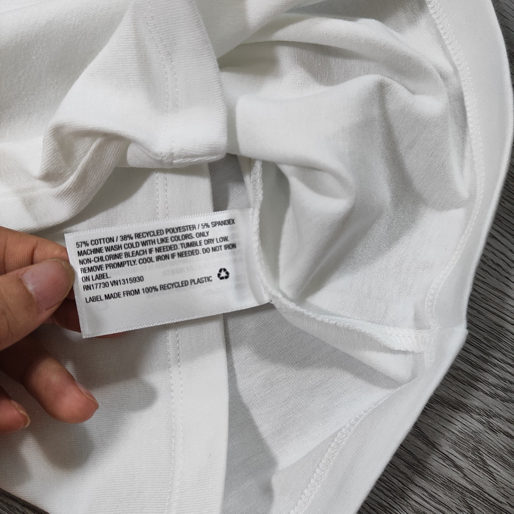 Áo phông croptop Wild Fable xuất xịn size