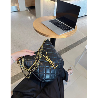 Mẫu công sở cho CE