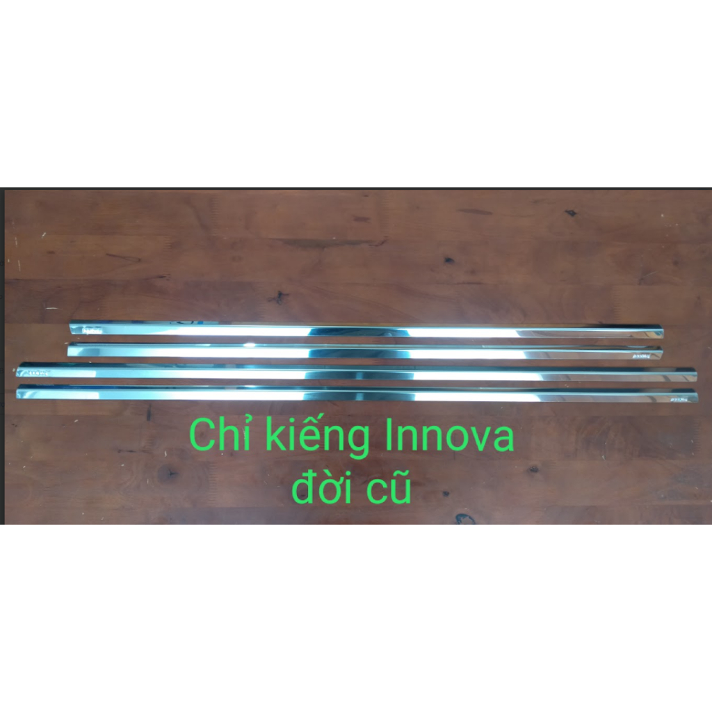 Nẹp Viền chân kính 4 chi tiết TOYOTA Innova 2006-2015