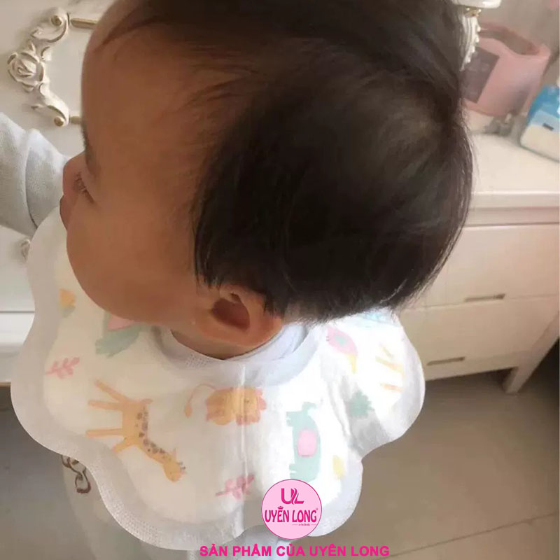 Yếm Thấm Dãi Rớt Cho Bé Sử Dụng 1 Lần, An Toàn Cho Bé, Thuận Lợi Cho Mẹ, Dễ Dàng Mang Theo