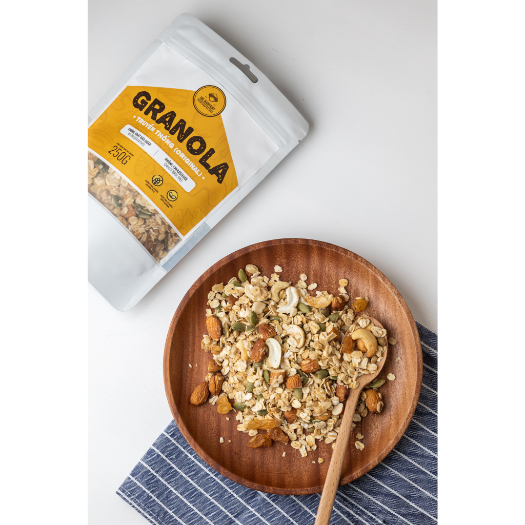 Combo 2 Túi Granola nướng mật ong DK Harvest - tặng kèm 1 bộ bát gáo dừa - 5 loại hạt dinh dưỡng nhập khẩu