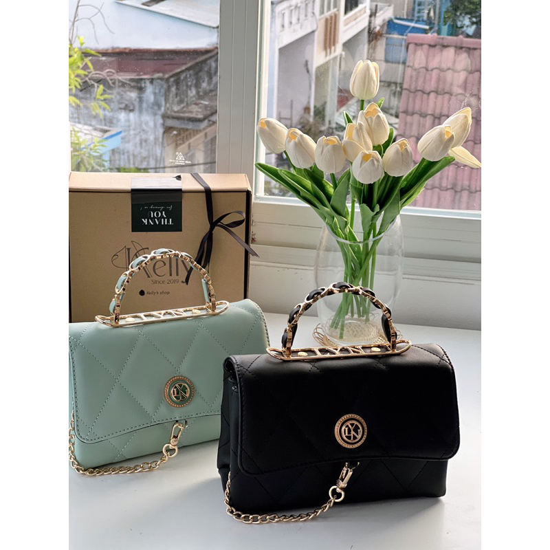 L Y MN quai xách thanh lịch