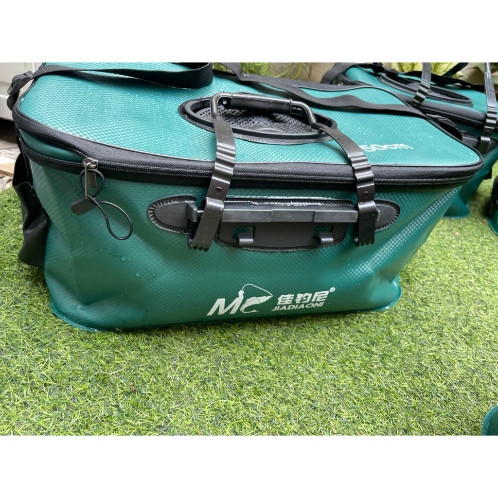 Thùng đựng cá cao cấp màu xanh chính hãng MC có từ 30cm /36cm/40cm/45cm/50cm/60cm