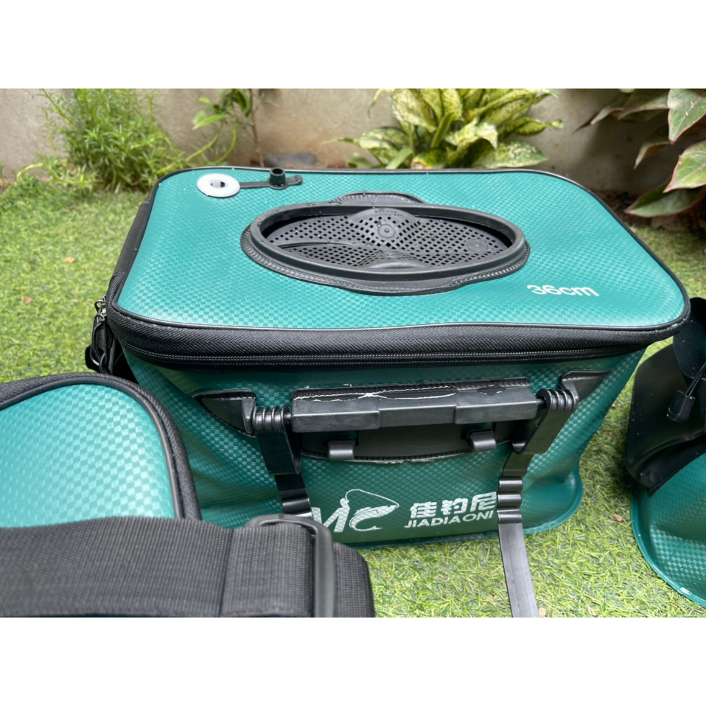 Thùng đựng cá cao cấp màu xanh chính hãng MC có từ 30cm /36cm/40cm/45cm/50cm/60cm