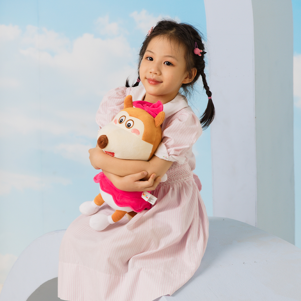 Gấu Bông Lucy Cute Cho Bé Gái - Chính Hãng Thương Hiệu Wolfoo