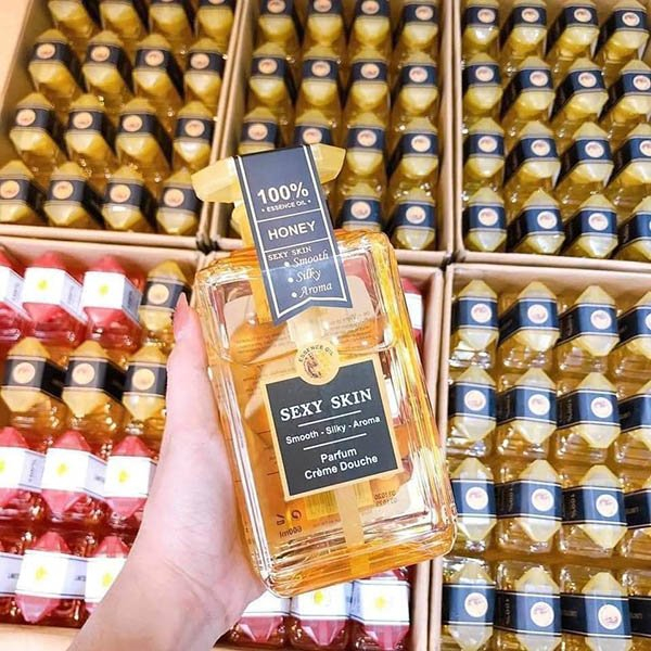 Sữa tắm nước hoa Sexy Skin 600ml Thái Lan