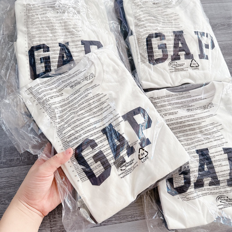 Set 4 áo Gap cho bé từ 11-21kg