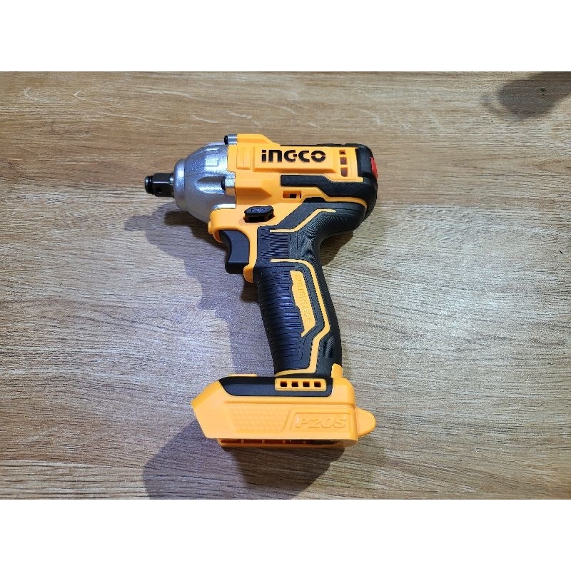 Máy xiết bulong 1/2 INGCO CIWLI2023 300Nm dùng pin 20V Share