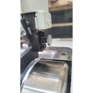 Bộ ốc pas giữ chân vịt - máy lạng da