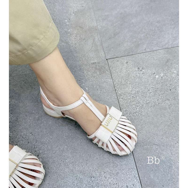 Dép lê quai hậu 2 màu