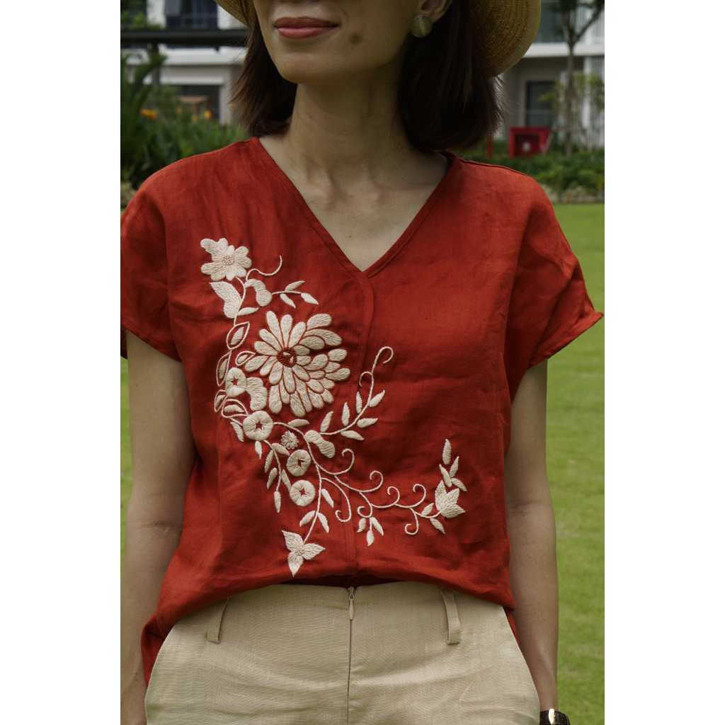 MaxMessi - Áo cánh dơi nữ Linen Tưng Premium RATIH form rộng vai đỗ thêu hoa thủ công