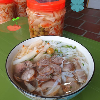 Măng Ớt Ngâm Mắc Mật (Hộp 1Kg)