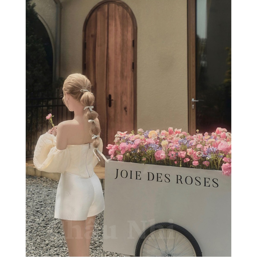 Set Áo Trễ Vai Tay Bồng Mix Chân Váy Chữ A Thiết Kế Tiểu Thư Cao Cấp Sang Chảnh