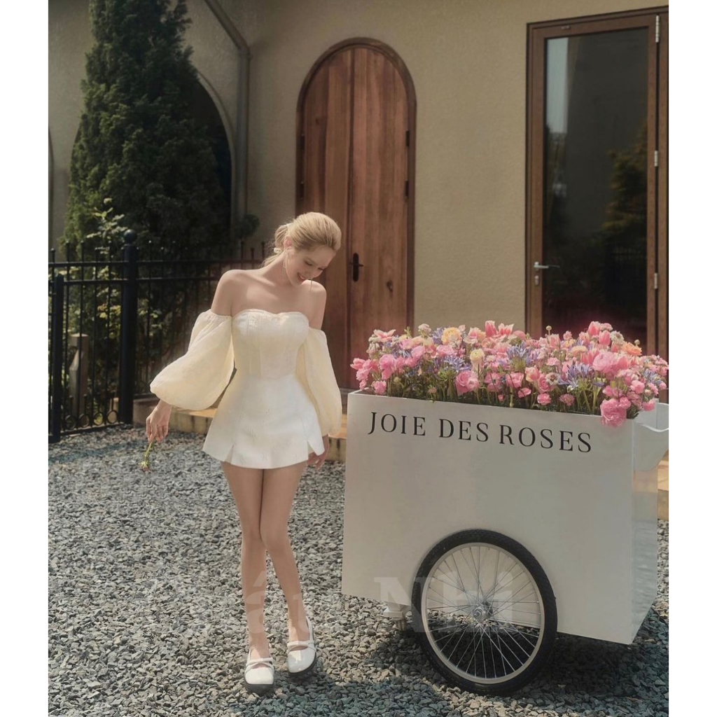 Set Áo Trễ Vai Tay Bồng Mix Chân Váy Chữ A Thiết Kế Tiểu Thư Cao Cấp Sang Chảnh