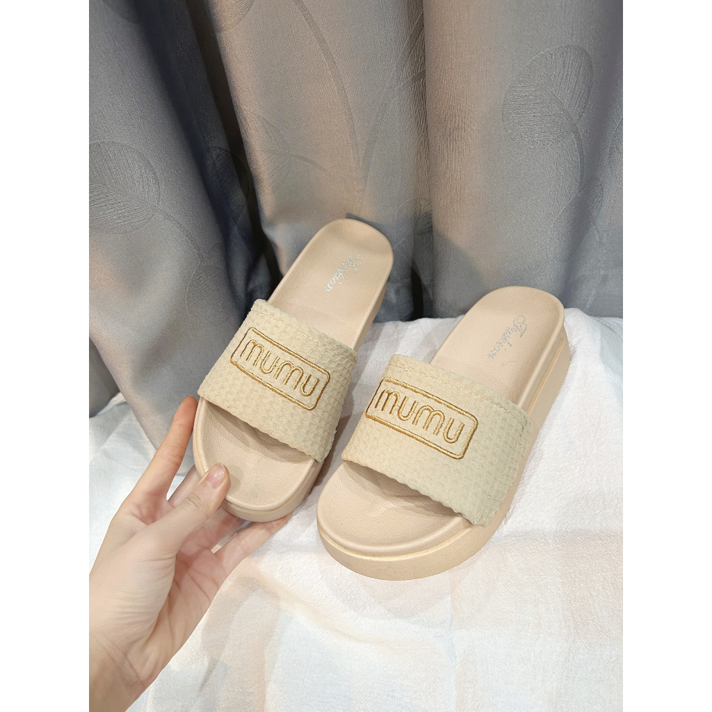 Dép quai vải thêu chữ MUMU siêu xinh đế cao 5 phân tự chụp