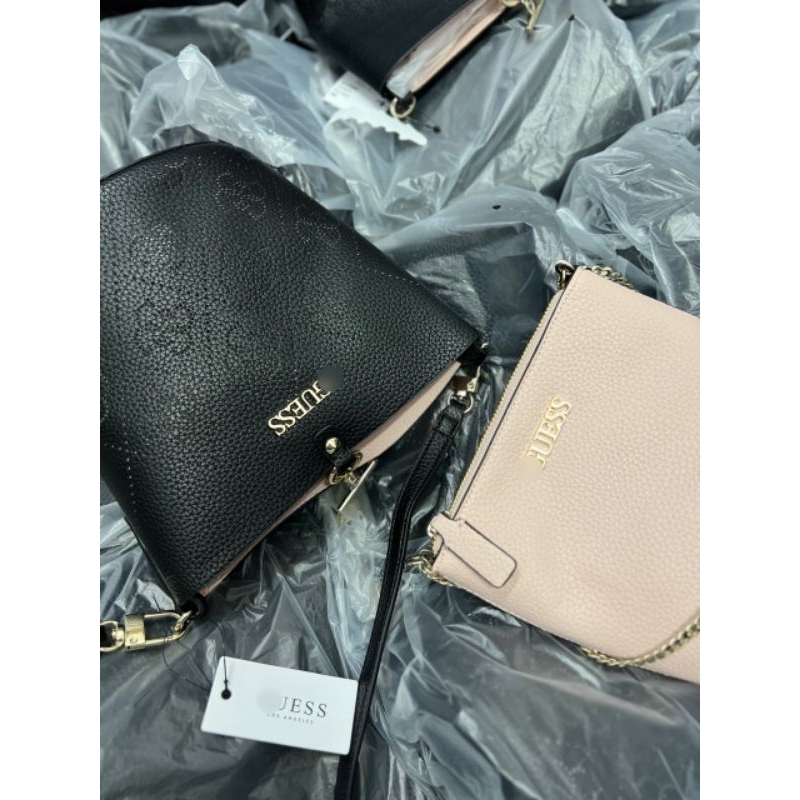 SET TÚI GUESS AMARA BUCKET BAG LASER 2 trong 1