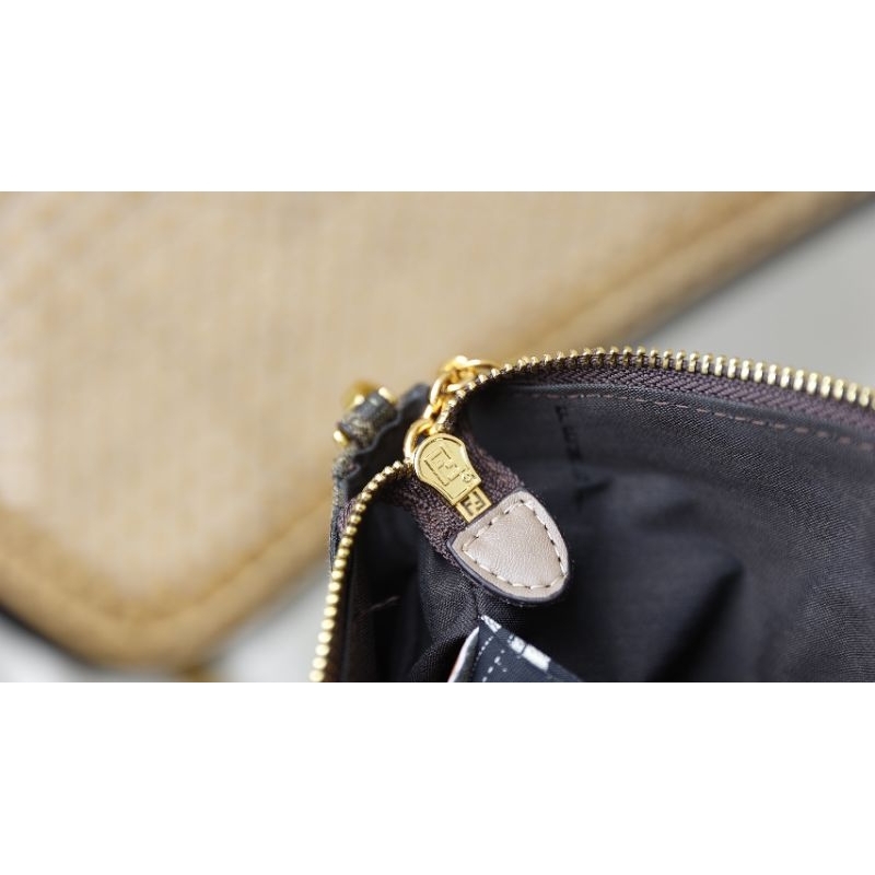 Túi xách nữ kẹp nách F.D sz20cm xinh xỉu kèm 2 quai thay đổi fullbox nam châm