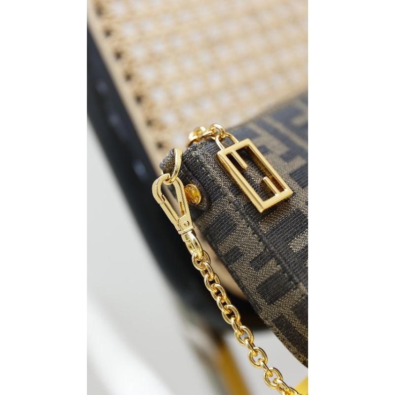 Túi xách nữ kẹp nách F.D sz20cm xinh xỉu kèm 2 quai thay đổi fullbox nam châm