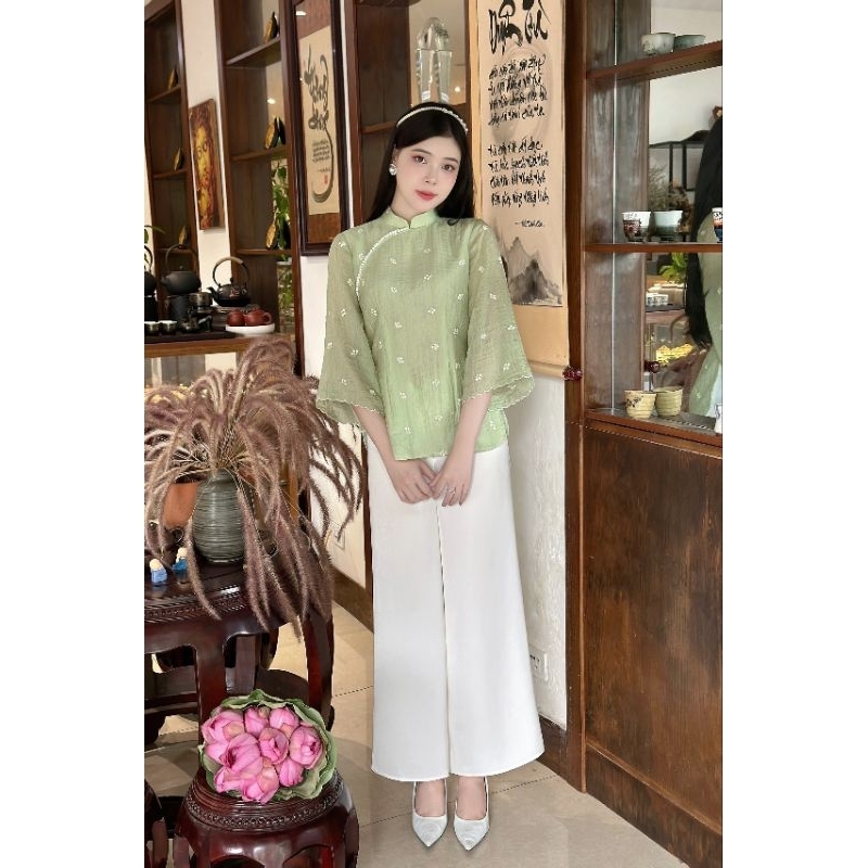 Bộ đồ đi lễ, pháp phục đi chùa thêu hoa viền ngọc vải tơ winky cao cấp, dành cho nàng thích tông nhẹ nhàng