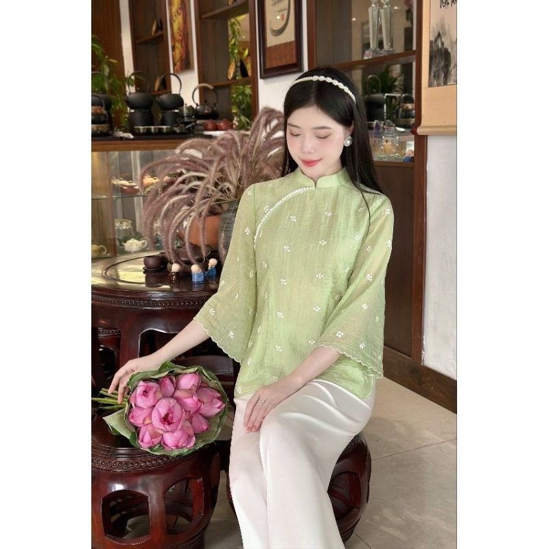 Bộ đồ đi lễ, pháp phục đi chùa thêu hoa viền ngọc vải tơ winky cao cấp, dành cho nàng thích tông nhẹ nhàng