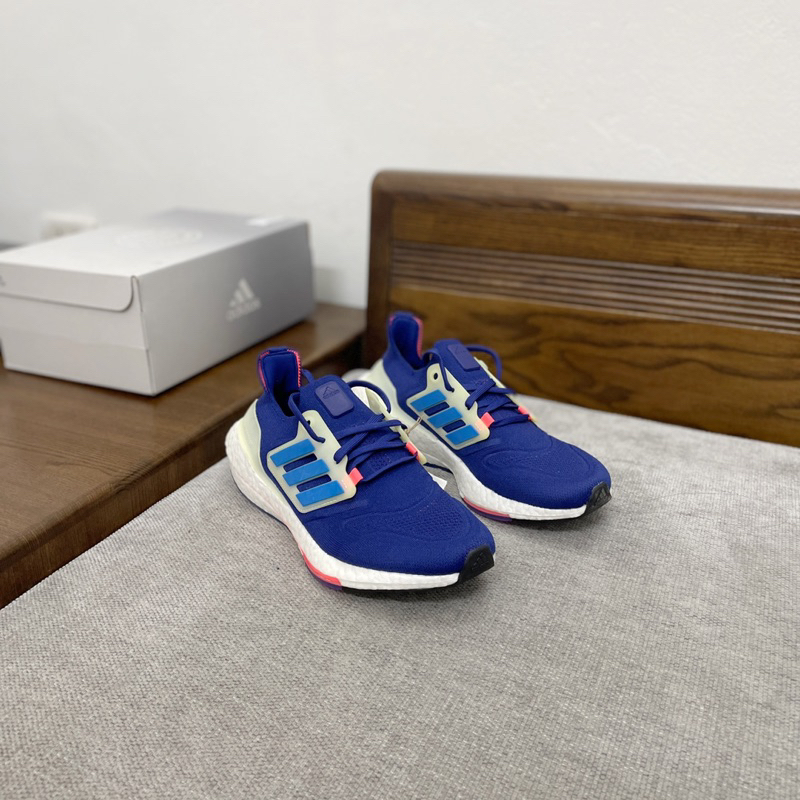 GIÀY ULTRABOOST 22- GX3061