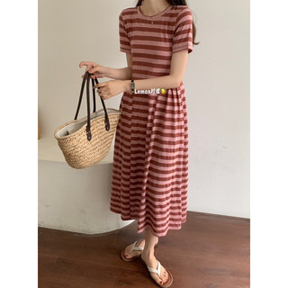 Váy thun kẻ hồng dúm sườn