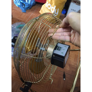 quạt tích điện năng lượng mặt trời không chổi than 12 cấp độ gió (không phải 7 cấp hàng và hàng 12 cấp chổi than yếu)