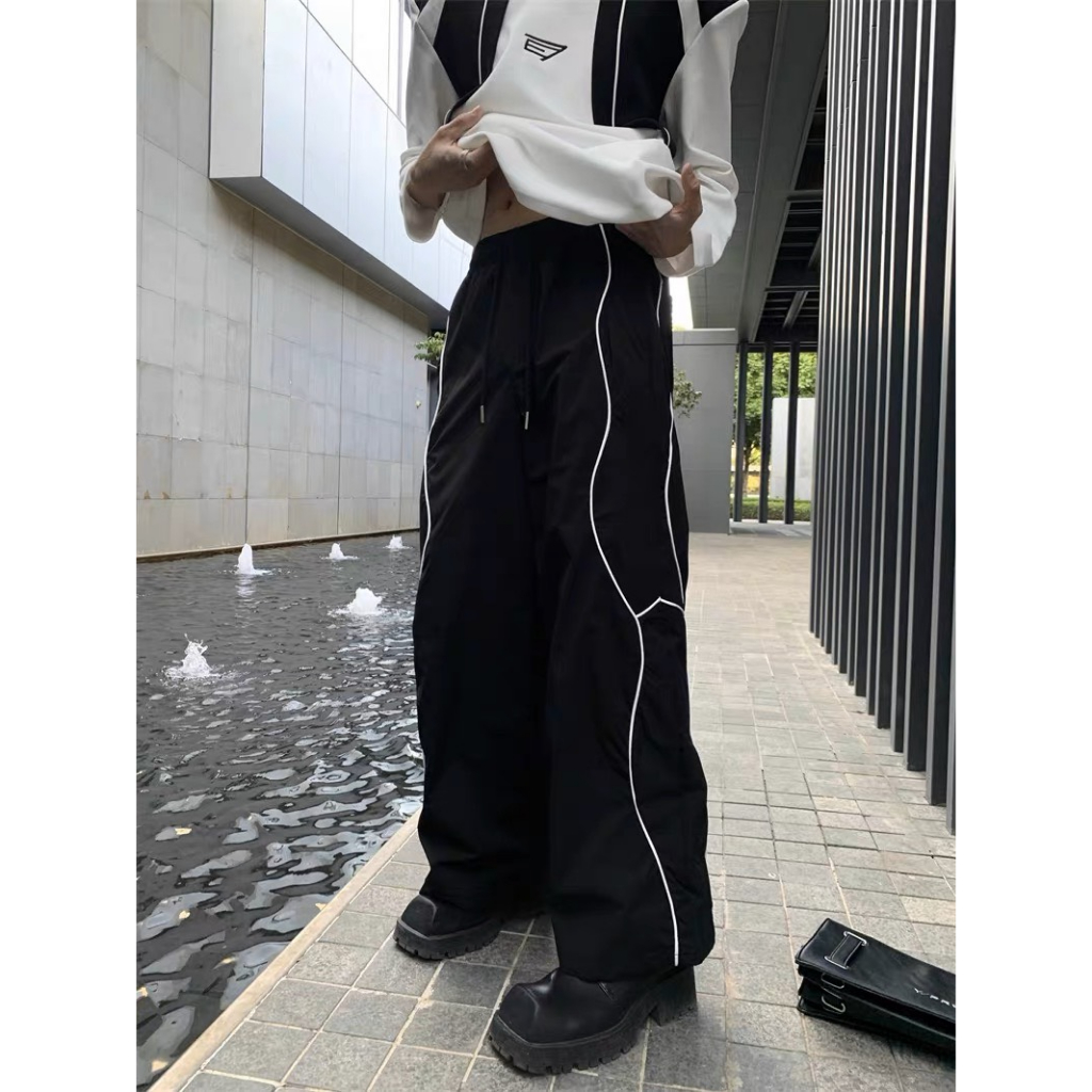 Quần dài ống rộng chất dù đen phối viền trắng jogger line phối trắng by kun shop unisex