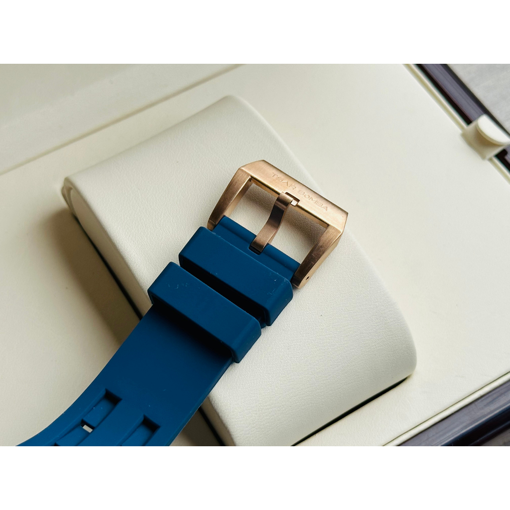 Đồng hồ nam dây cao su Tsar Bomba Luxury USA Chronograph Blue Rose Tone