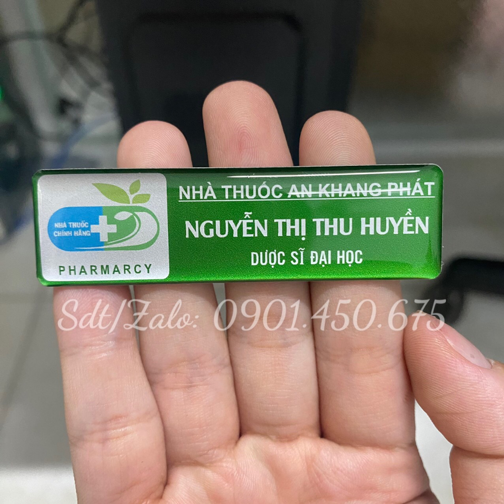 Bảng tên nhân viên Nhà Thuốc - Y Tế