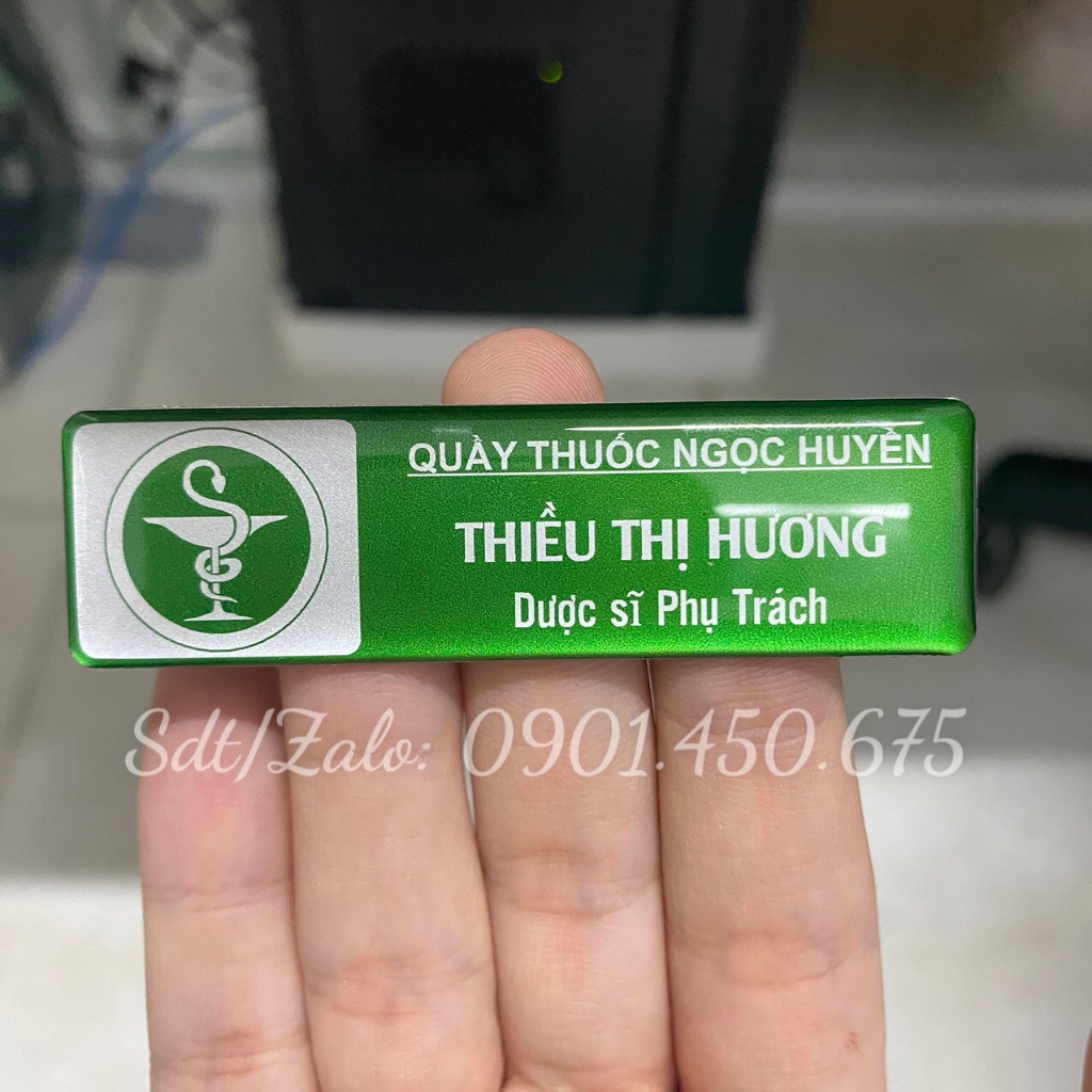 Bảng tên nhân viên Nhà Thuốc - Y Tế