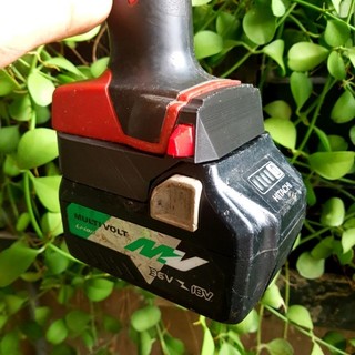 Đế chuyển Hitachi sang Milwaukee