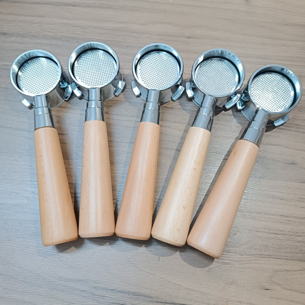 Tay pha không đáy kích thước 51mm - 58mm, tay cầm máy pha cà phê không đáy inox, cán gỗ