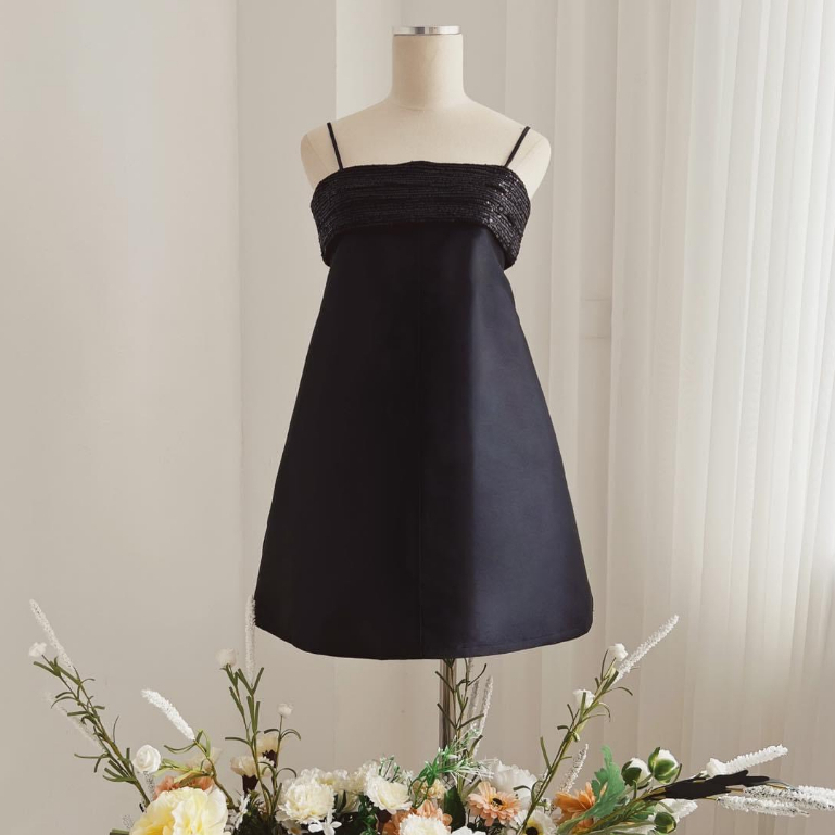 [Mã BMICB300 giảm 10% đơn 249K] Váy hai dây dáng suông xòe chữ A màu đen Myna Dress , váy dự tiệc Deliz Studio | BigBuy360 - bigbuy360.vn